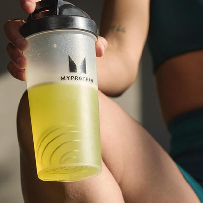 Clear Whey Isolate Protein Powder, 1.1 Lb (20 Servings) Lemonade, 20G Protein per Serving, Naturally Flavored Drink Mix